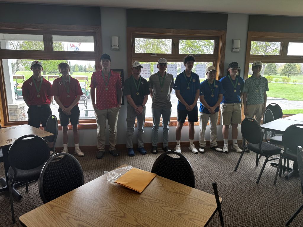 Mendon golfers finish fourth at own Invitational